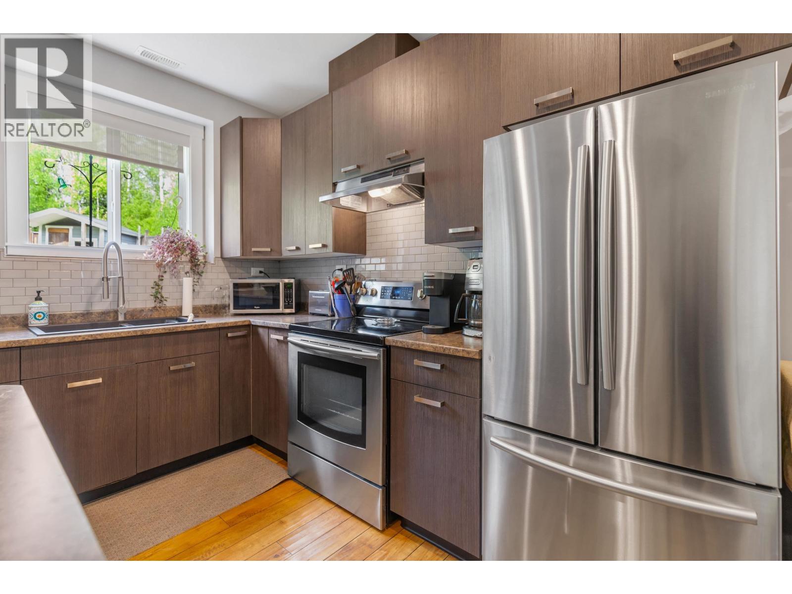 3231 MAURICE DRIVE - 26