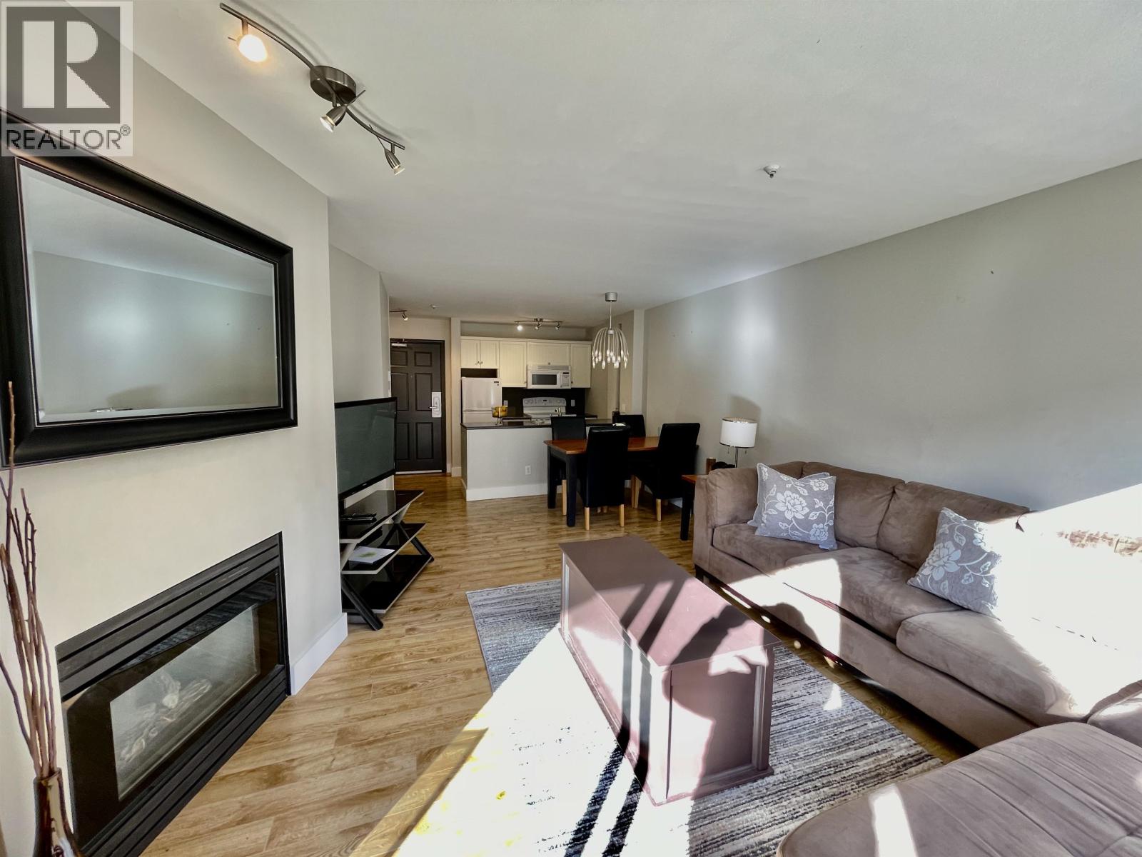 103 4800 SPEARHEAD DRIVE, Whistler