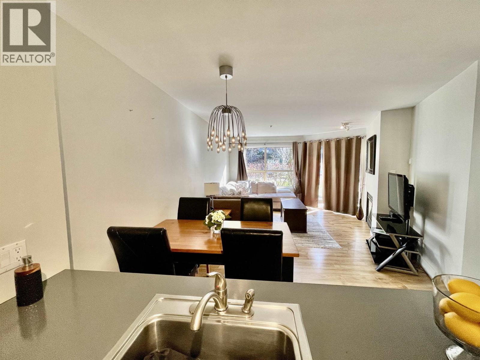 103 4800 SPEARHEAD DRIVE, Whistler