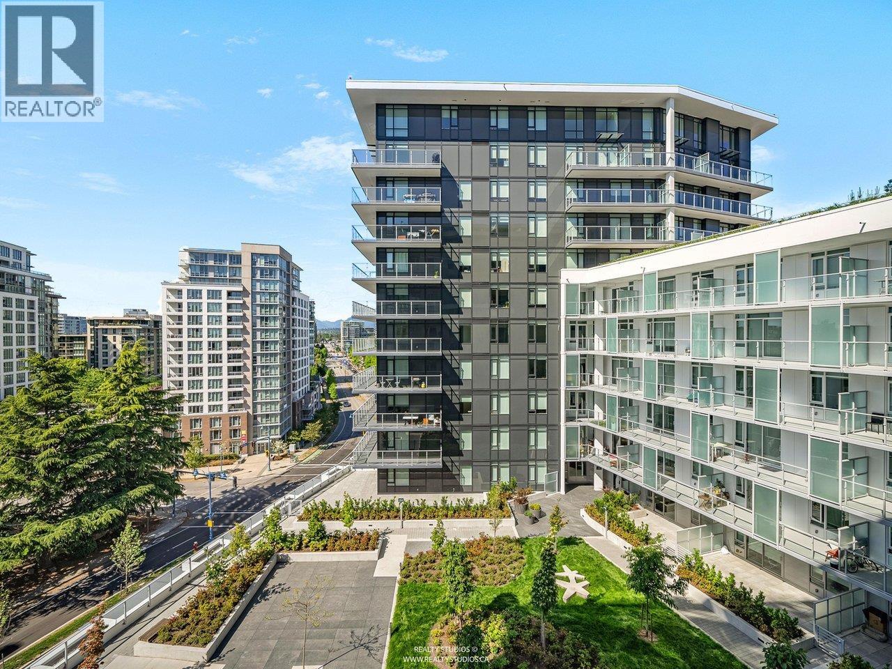 822 6300 MINORU Boulevard - main photo