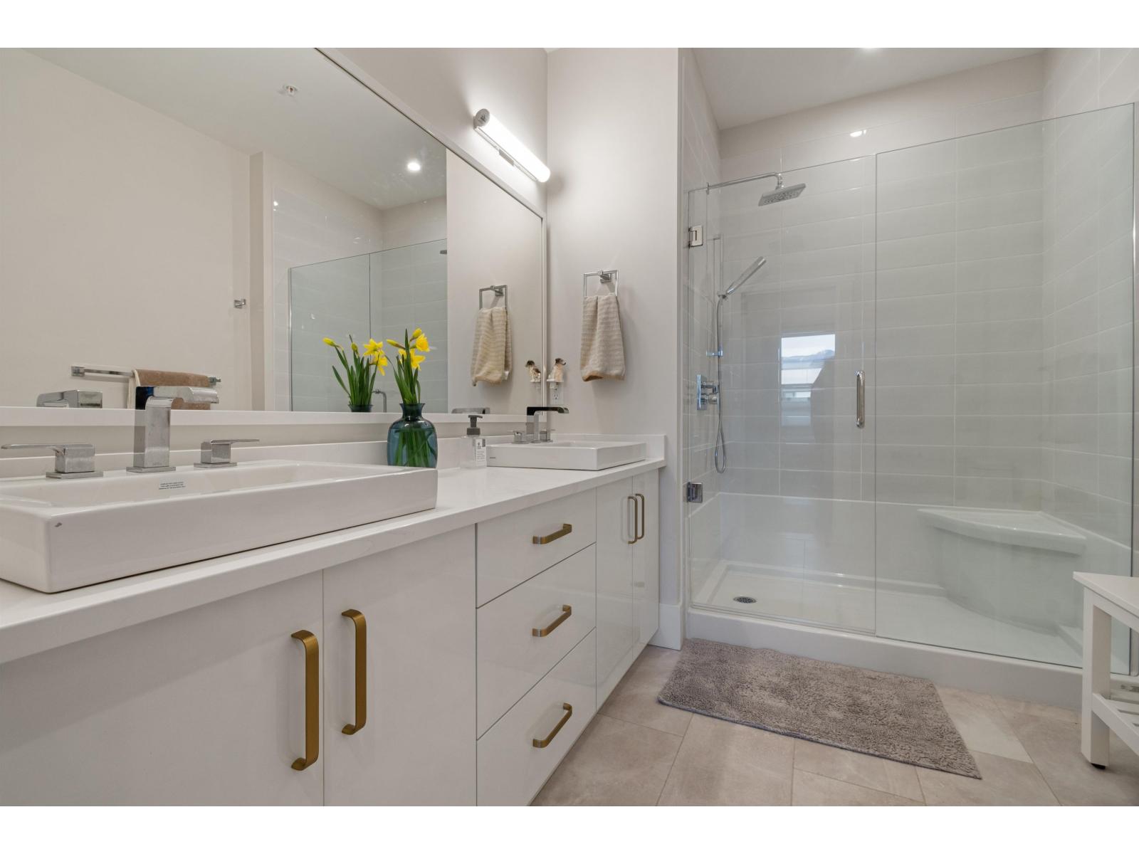 601 45745 WATSON ROAD, Sardis South, Chilliwack
