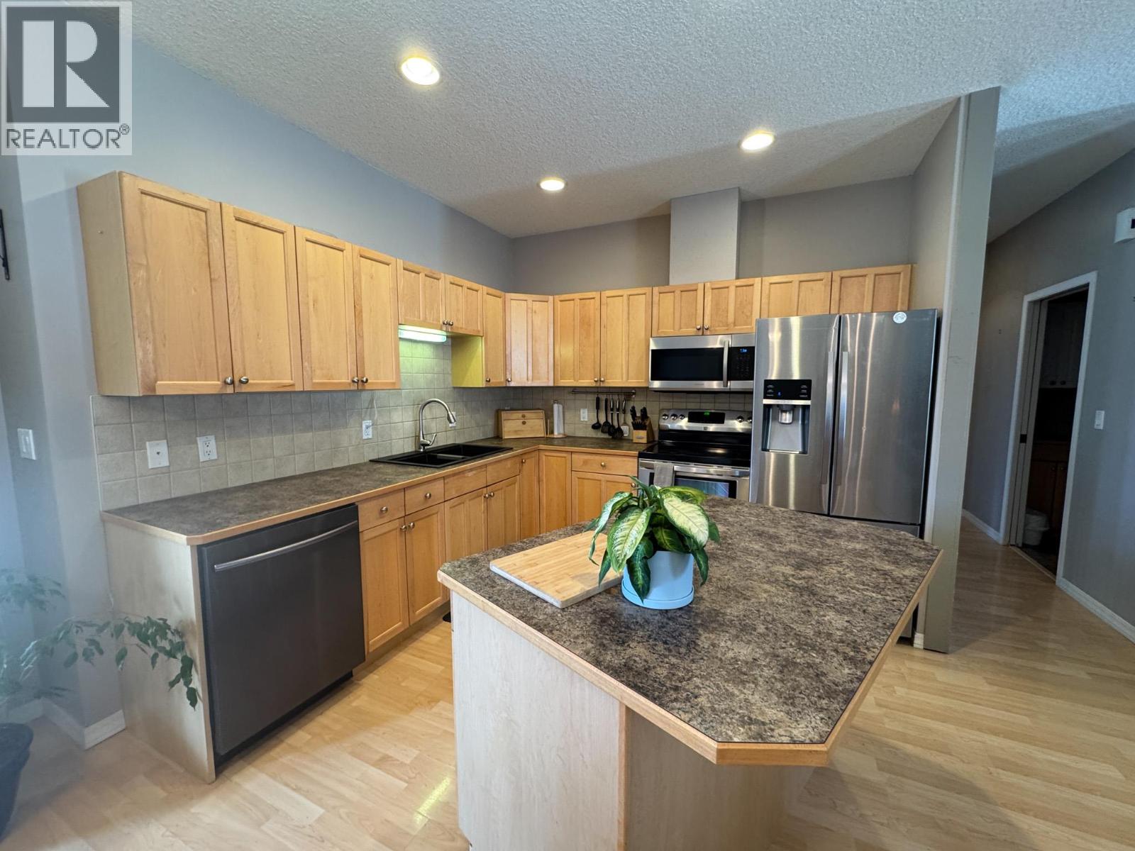 7311 COPPERHORN Drive - 16