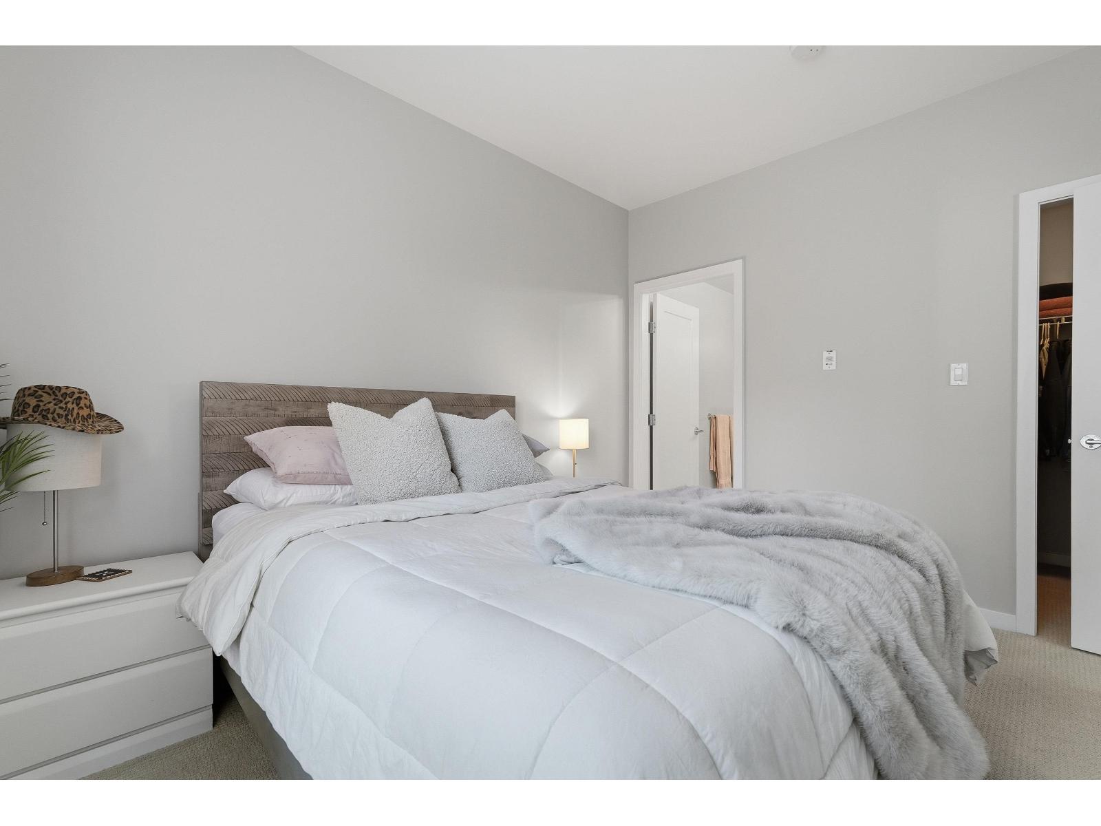 D206 20211 66 AVENUE, Langley