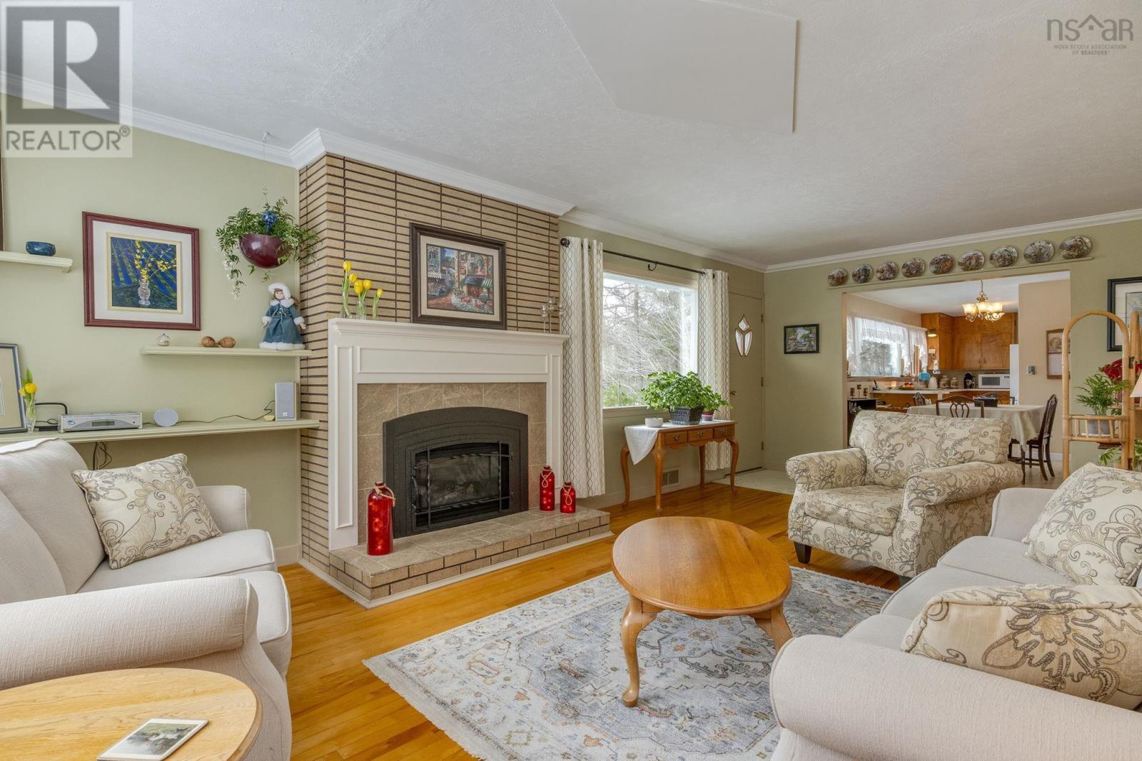 5442 Highway 2 - 21