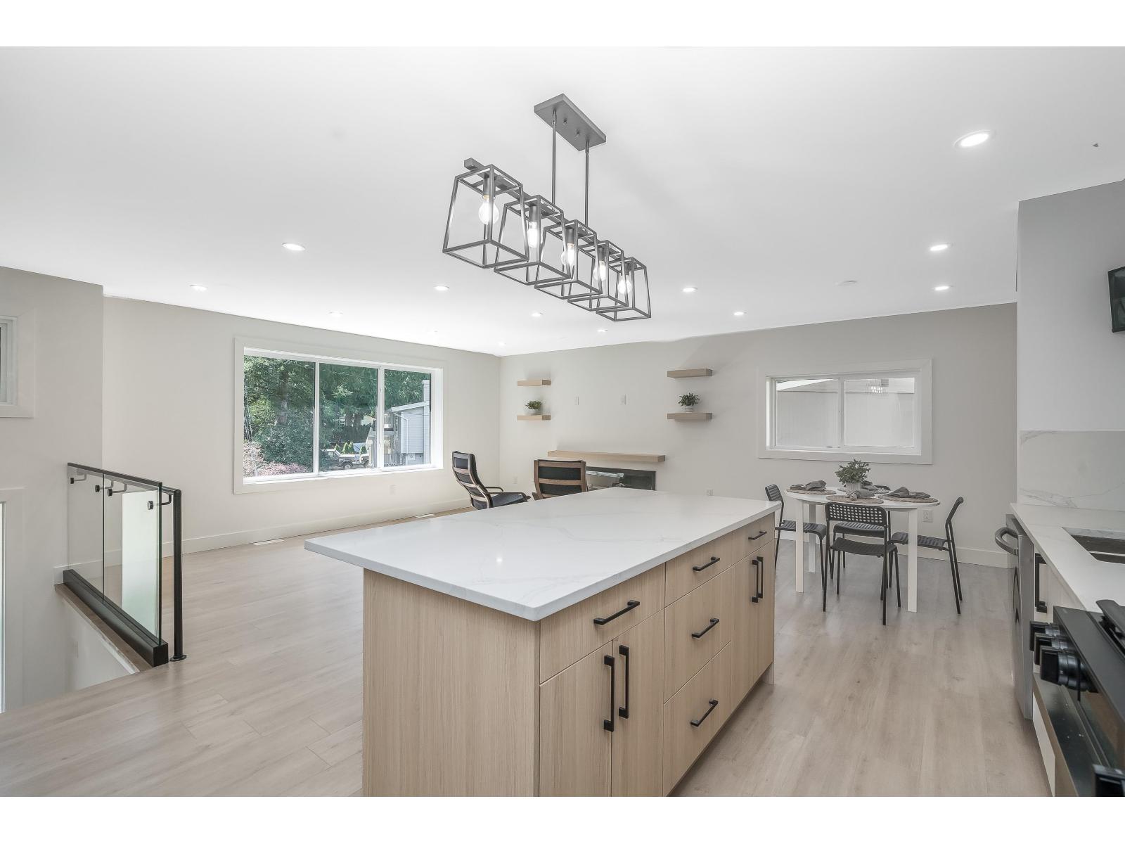 19895 38B AVENUE, Langley