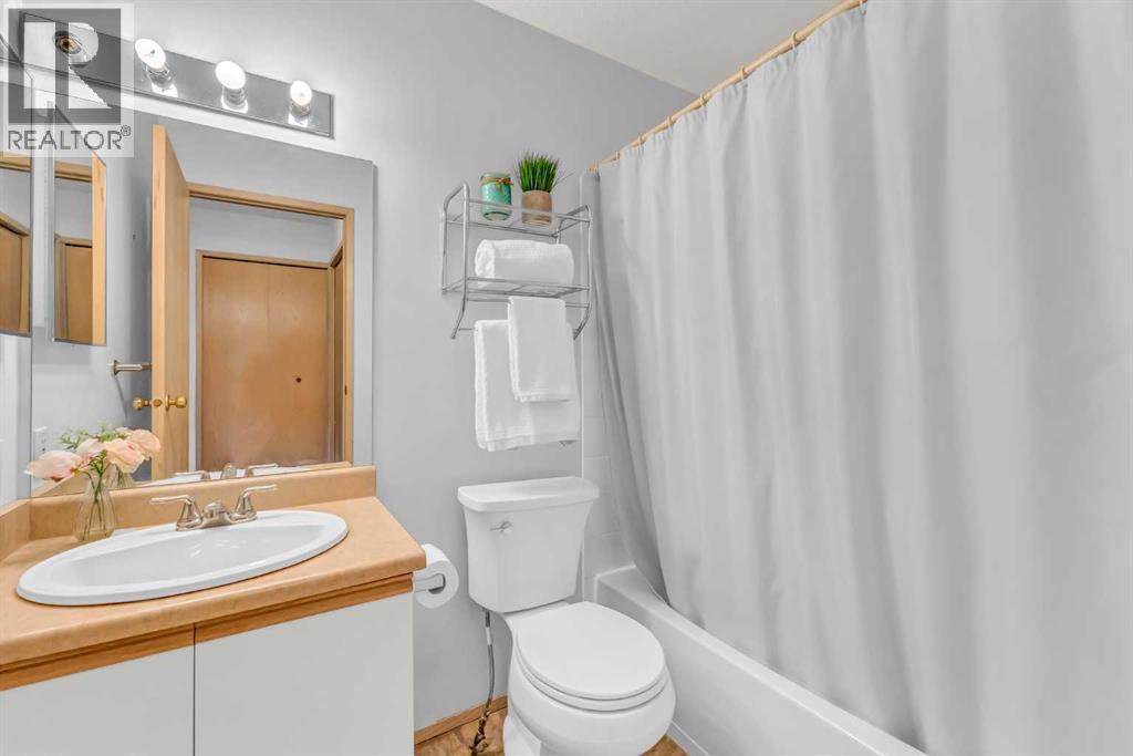 407, 245 Red Deer Drive SW — photo 23
