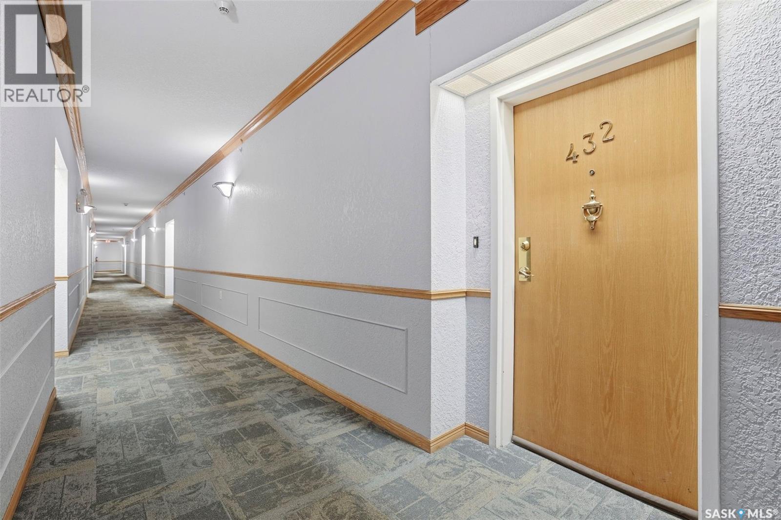 #432 325 Keevil CRESCENT - 6
