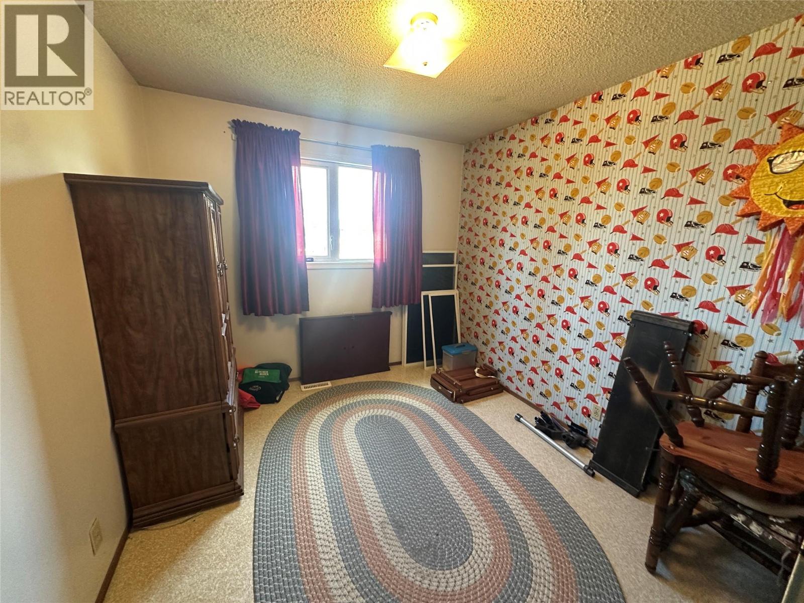 1625 113 Avenue - 10