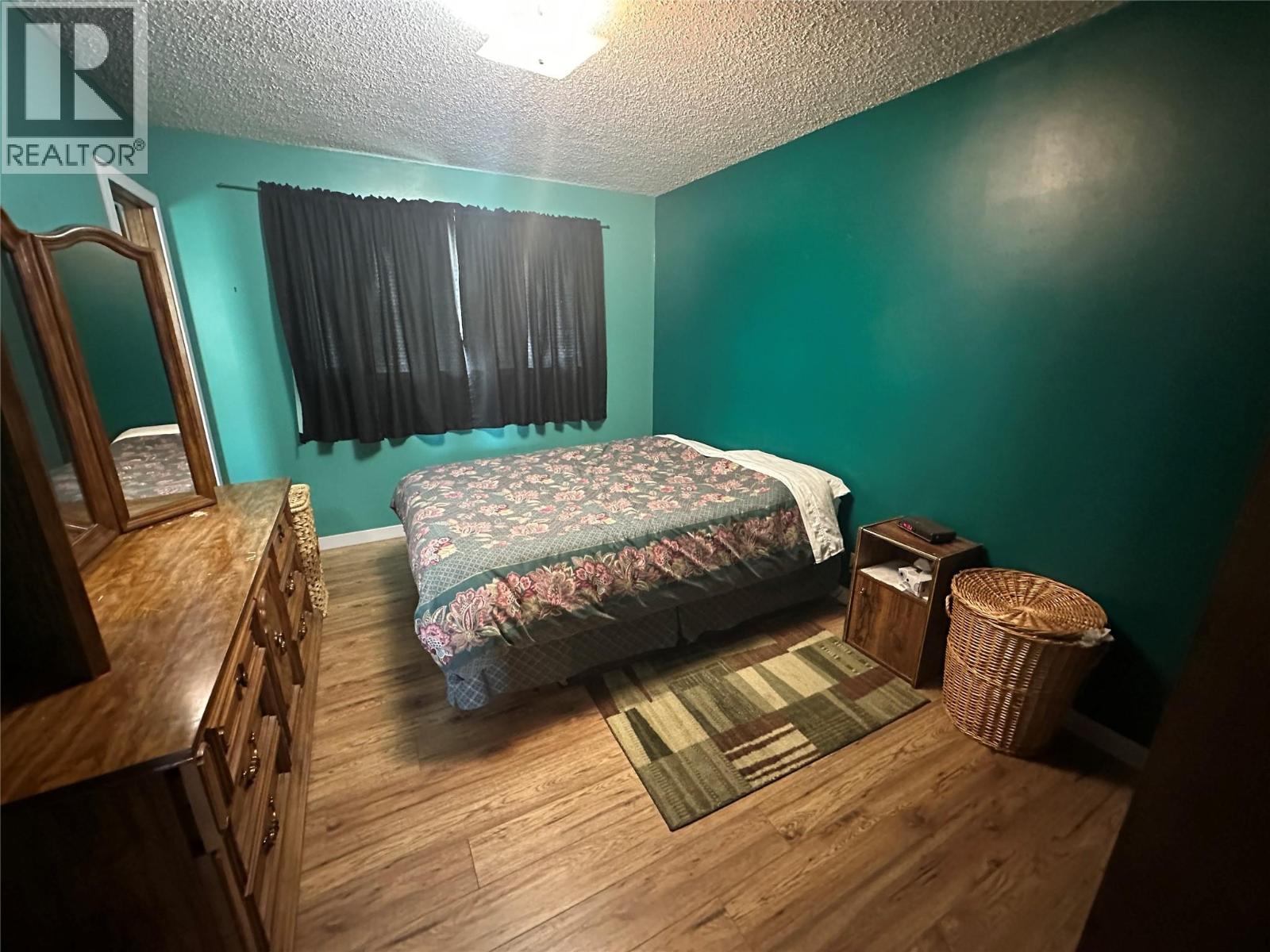 1625 113 Avenue - 7