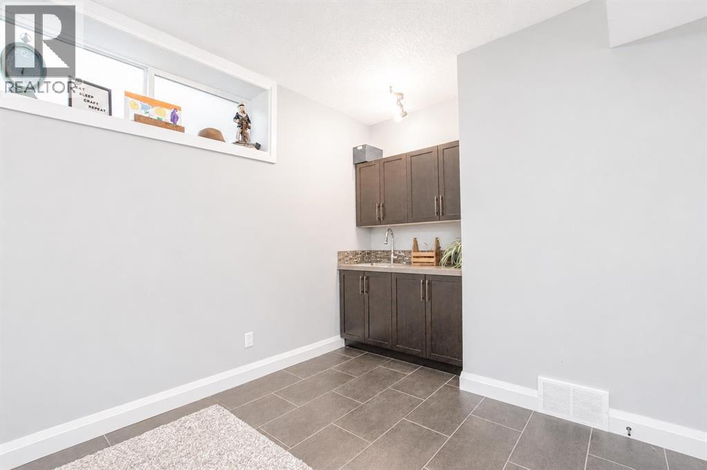 7614 112 Street - 18