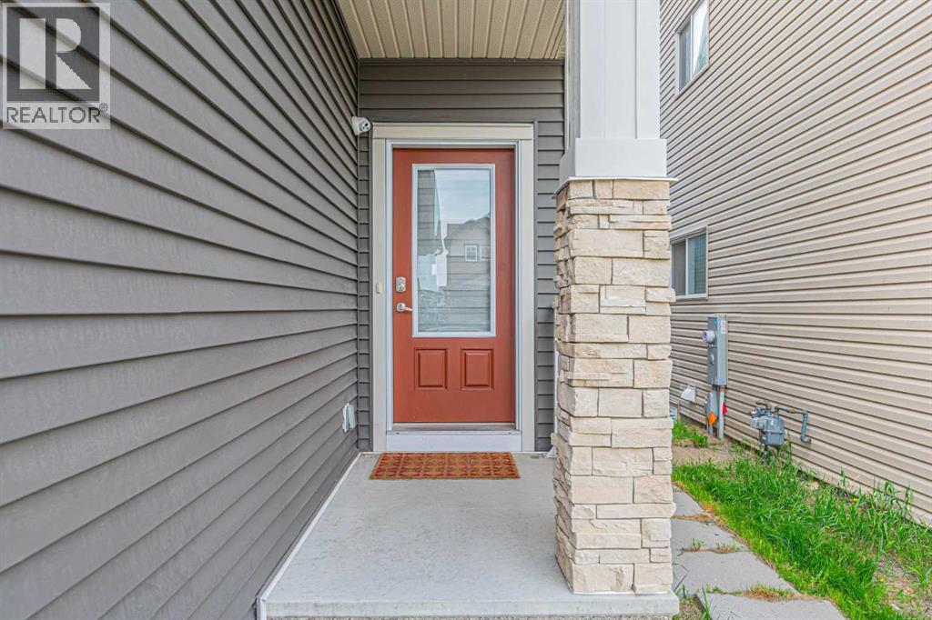 148 Savanna Close NE - Image 3