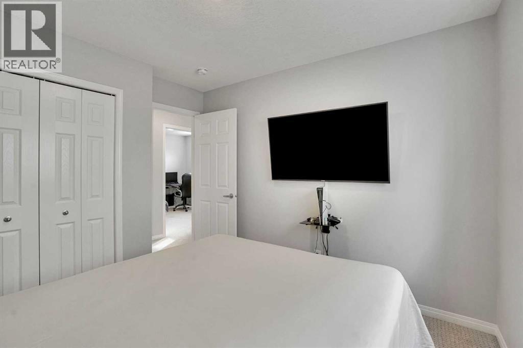 148 Savanna Close NE - 26