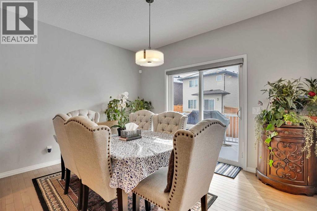 148 Savanna Close NE - 11