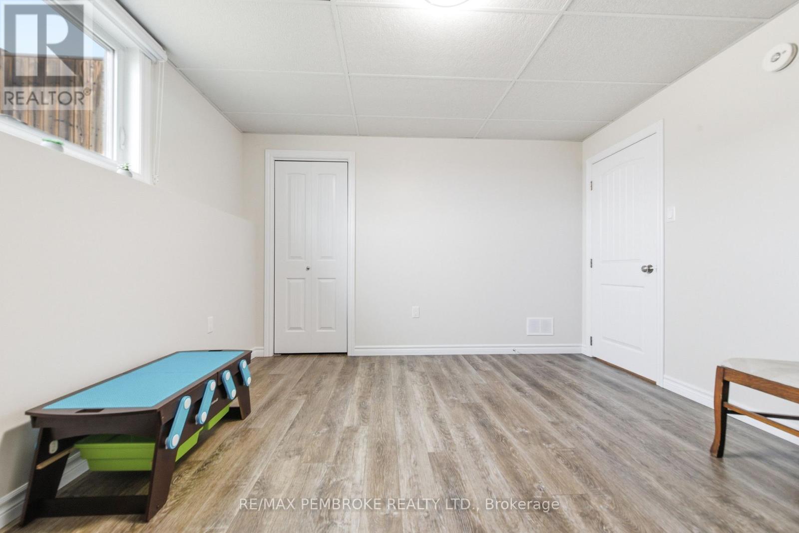 3 NILE STREET - 23