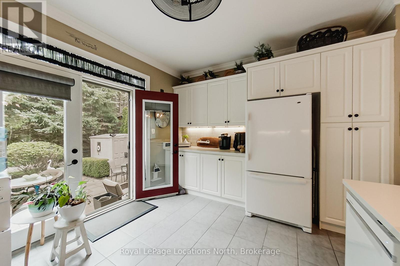 23 COVINGTON BLUE CRESCENT - 15
