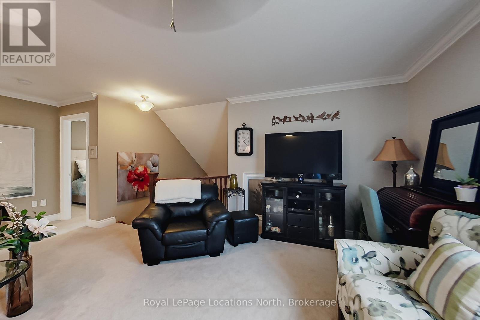 23 COVINGTON BLUE CRESCENT - 22