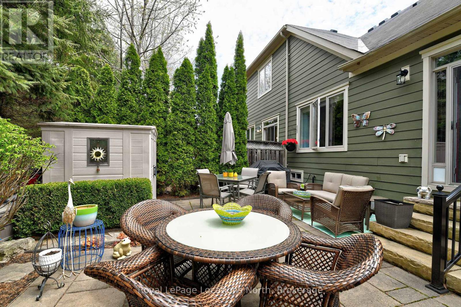 23 COVINGTON BLUE CRESCENT - 32