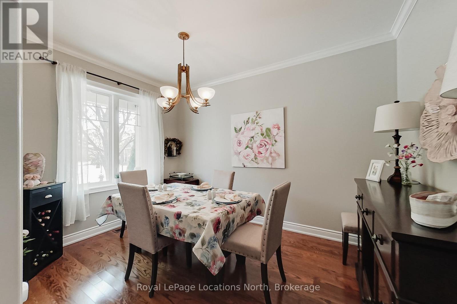 23 COVINGTON BLUE CRESCENT - 7