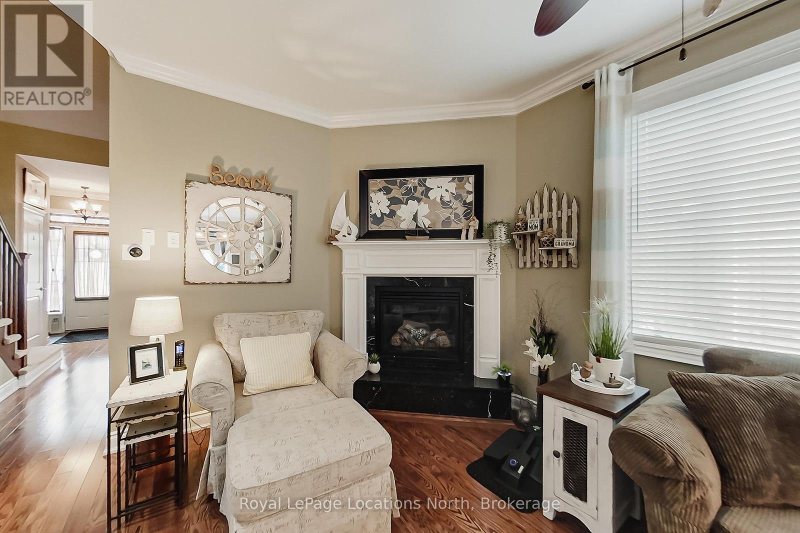 23 COVINGTON BLUE CRESCENT - 9