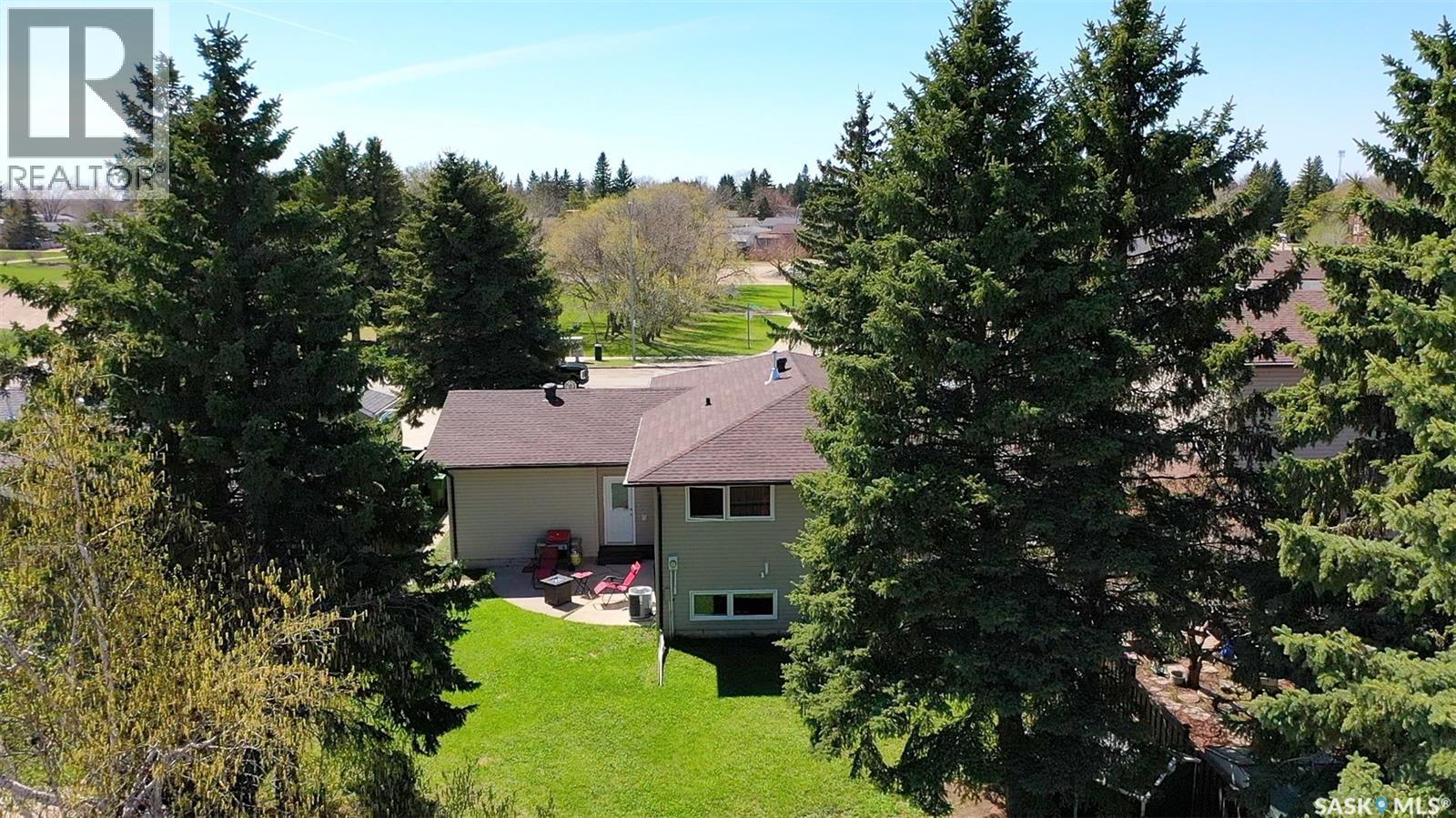 183 Allanbrooke DRIVE - 44
