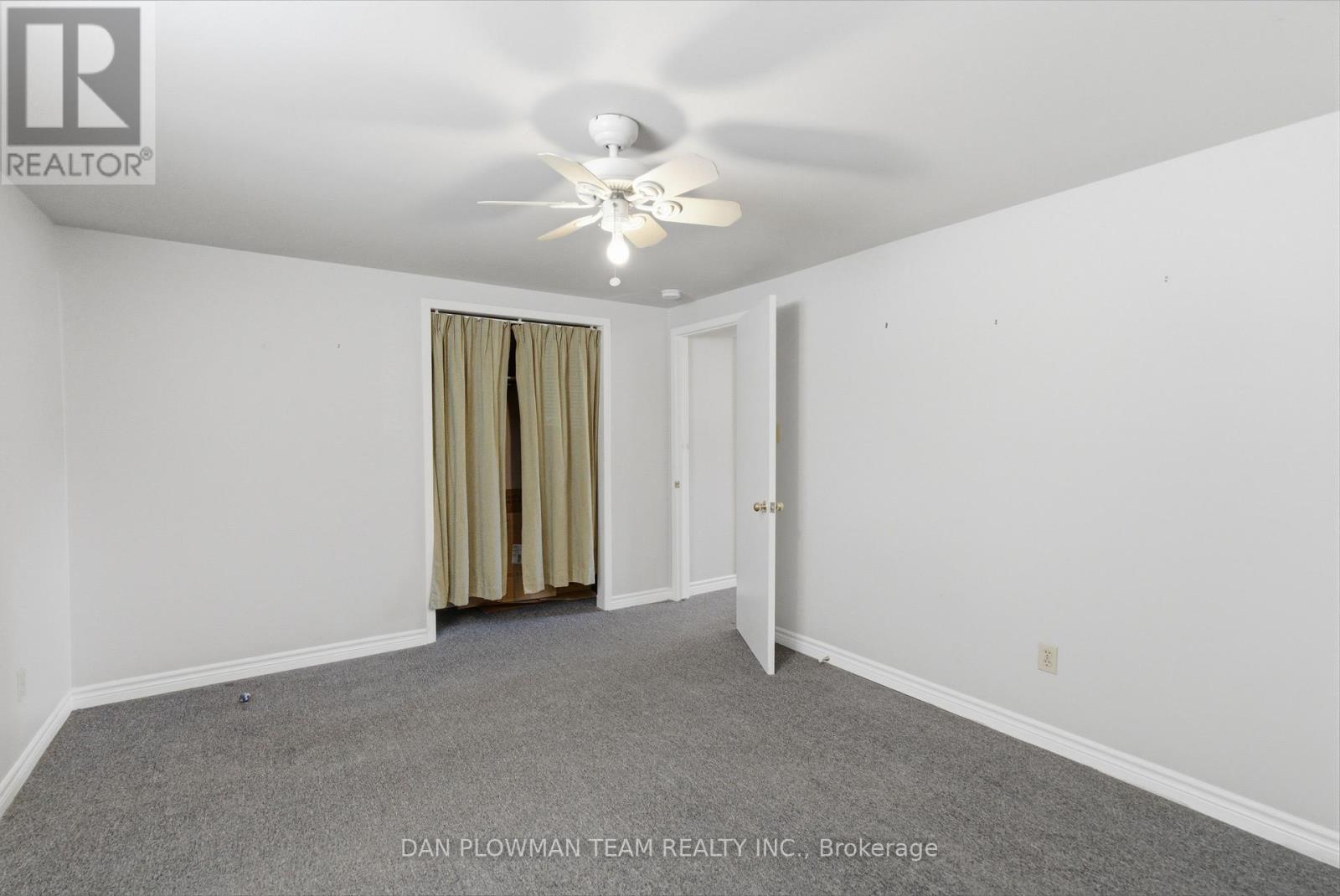 176 NASSAU STREET - 16