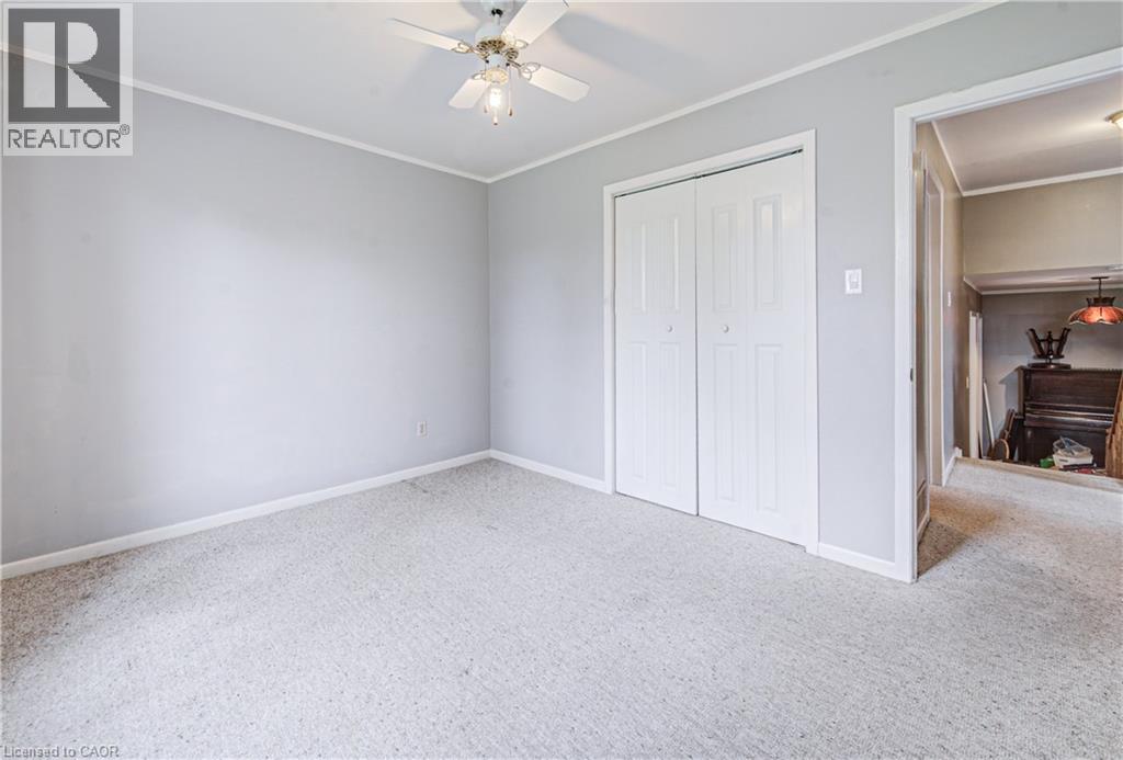 8 SANFORD Crescent - 19