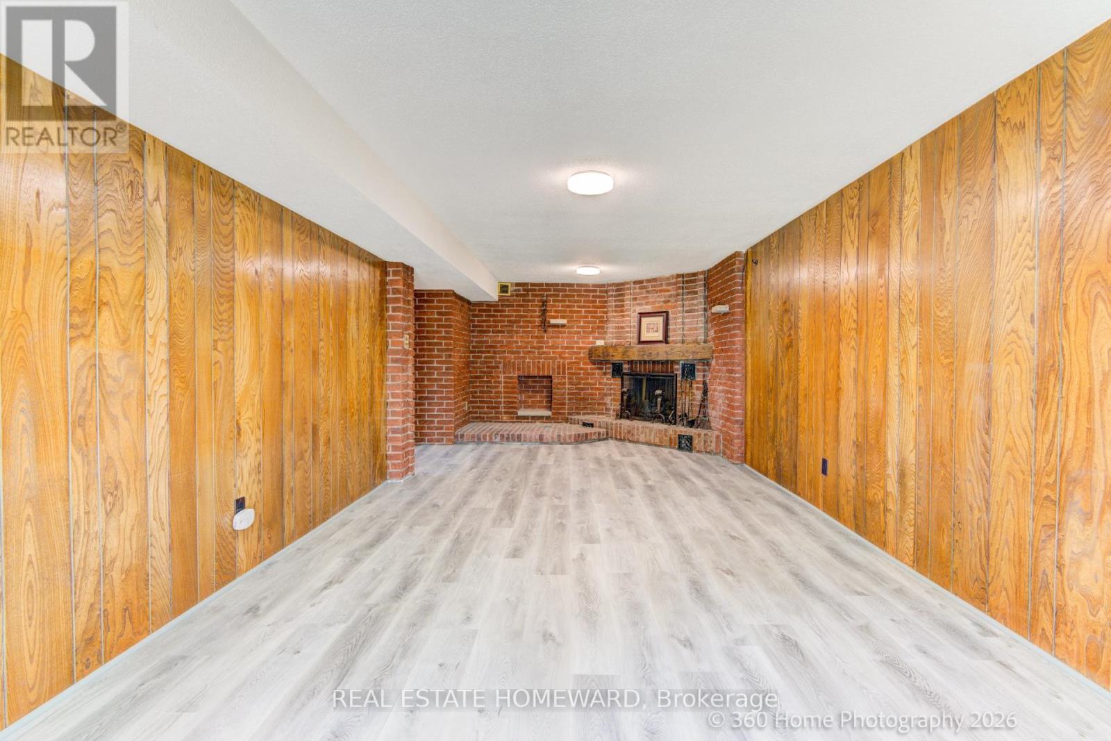 42 ANNABELLE DRIVE - 21
