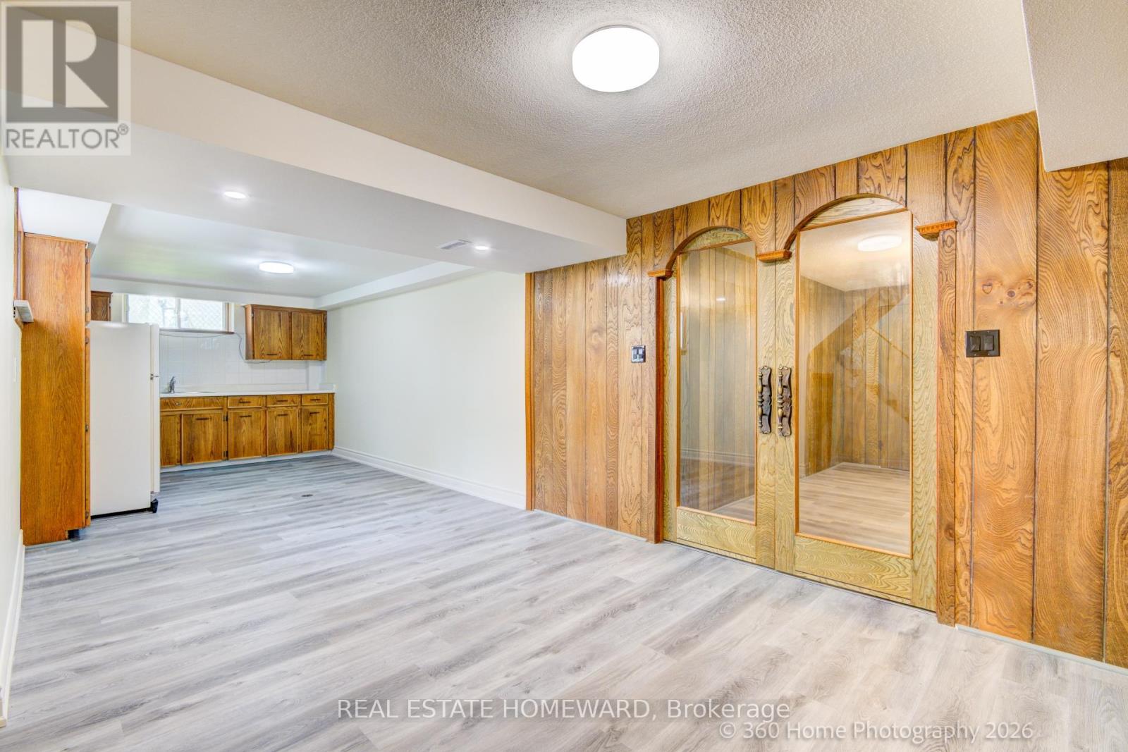 42 ANNABELLE DRIVE - 25