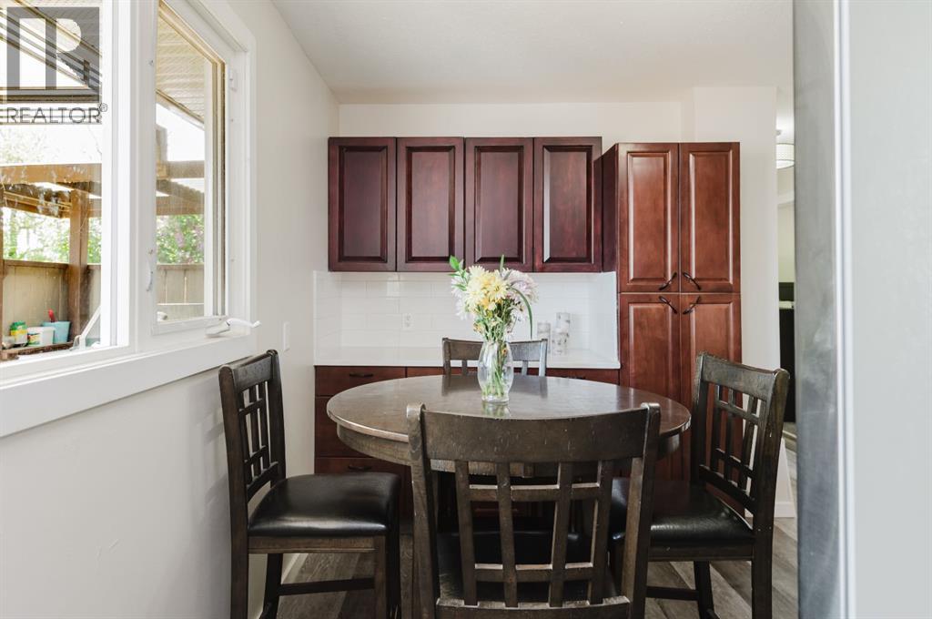 9403 104 Avenue - 9