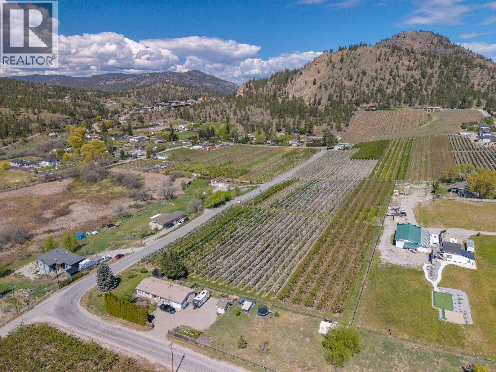  5803 Lewes Avenue, Summerland