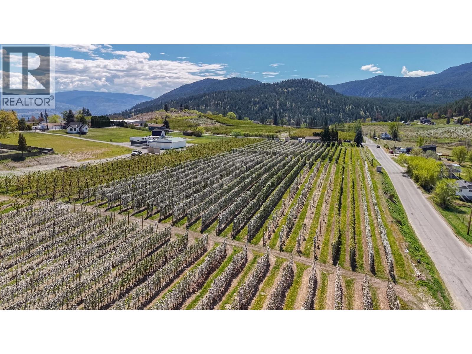  5803 Lewes Avenue, Summerland