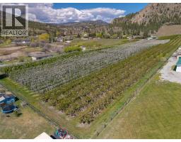 5803 Lewes Avenue, Summerland, BC V0H1Z2 Photo 11