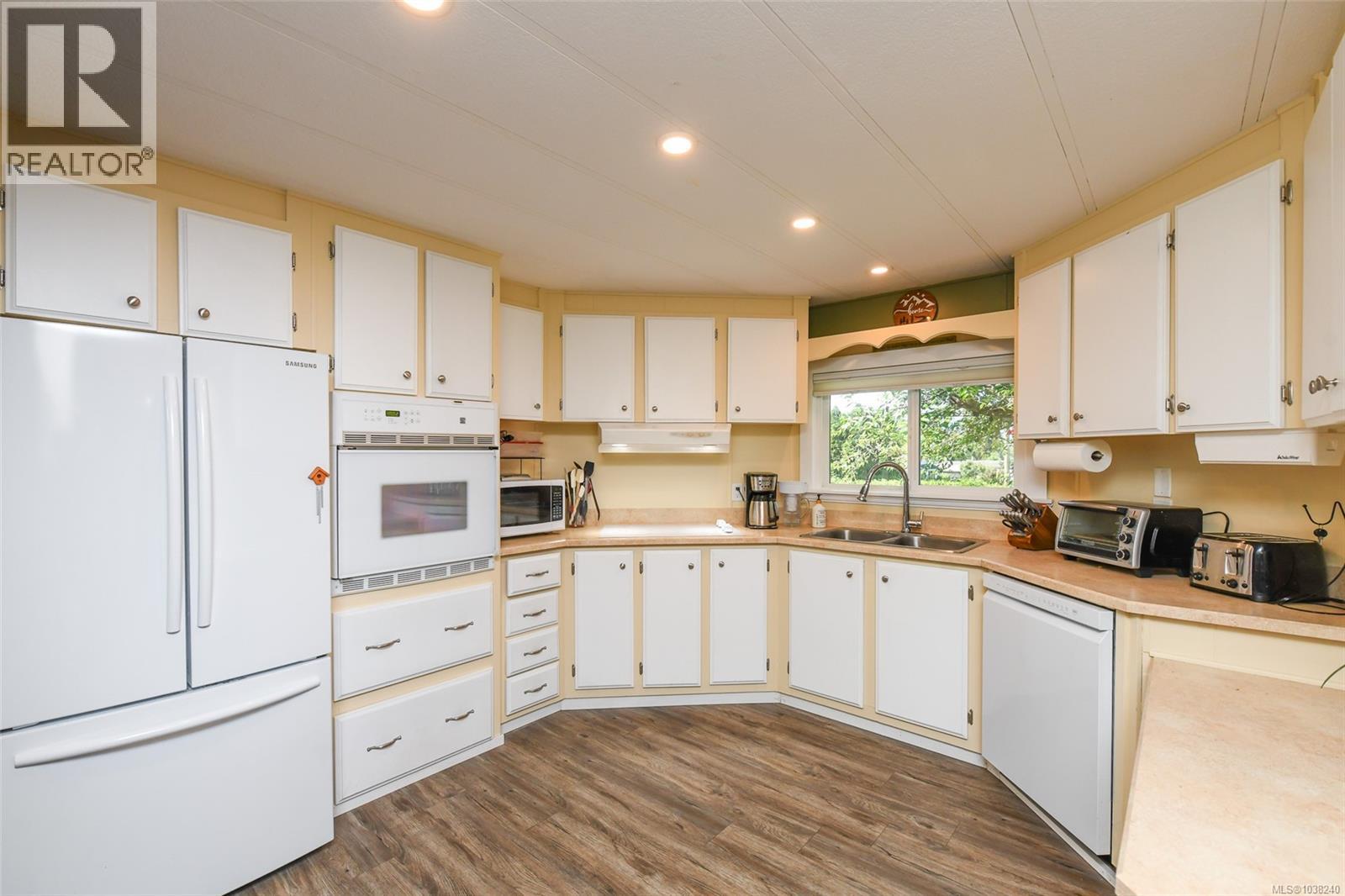 610 Nechako Ave - 20