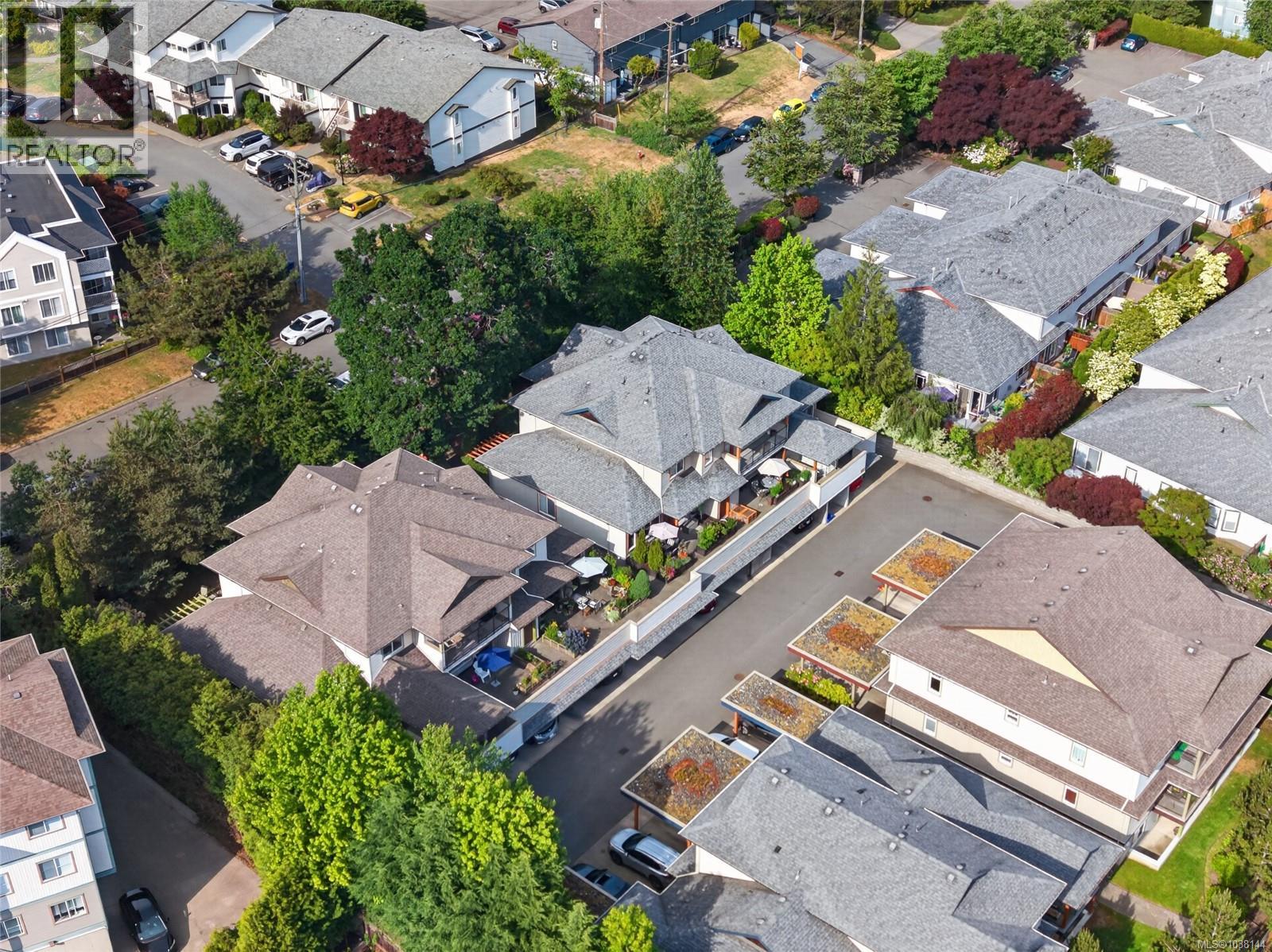 #413 930 Braidwood Rd - 45