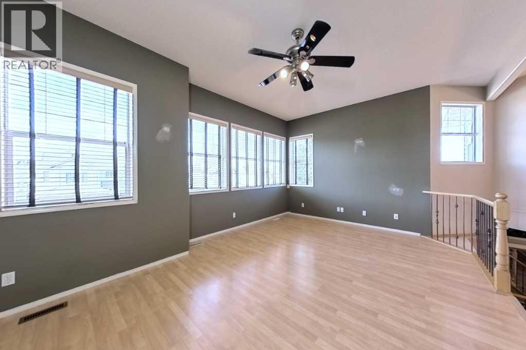 39 Simcoe Terrace SW - 16