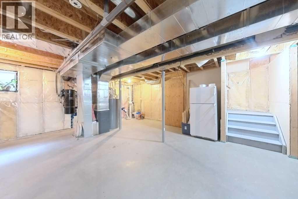 39 Simcoe Terrace SW - 29