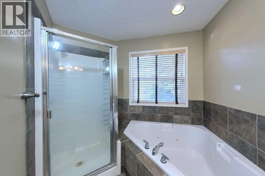 39 Simcoe Terrace SW - 22