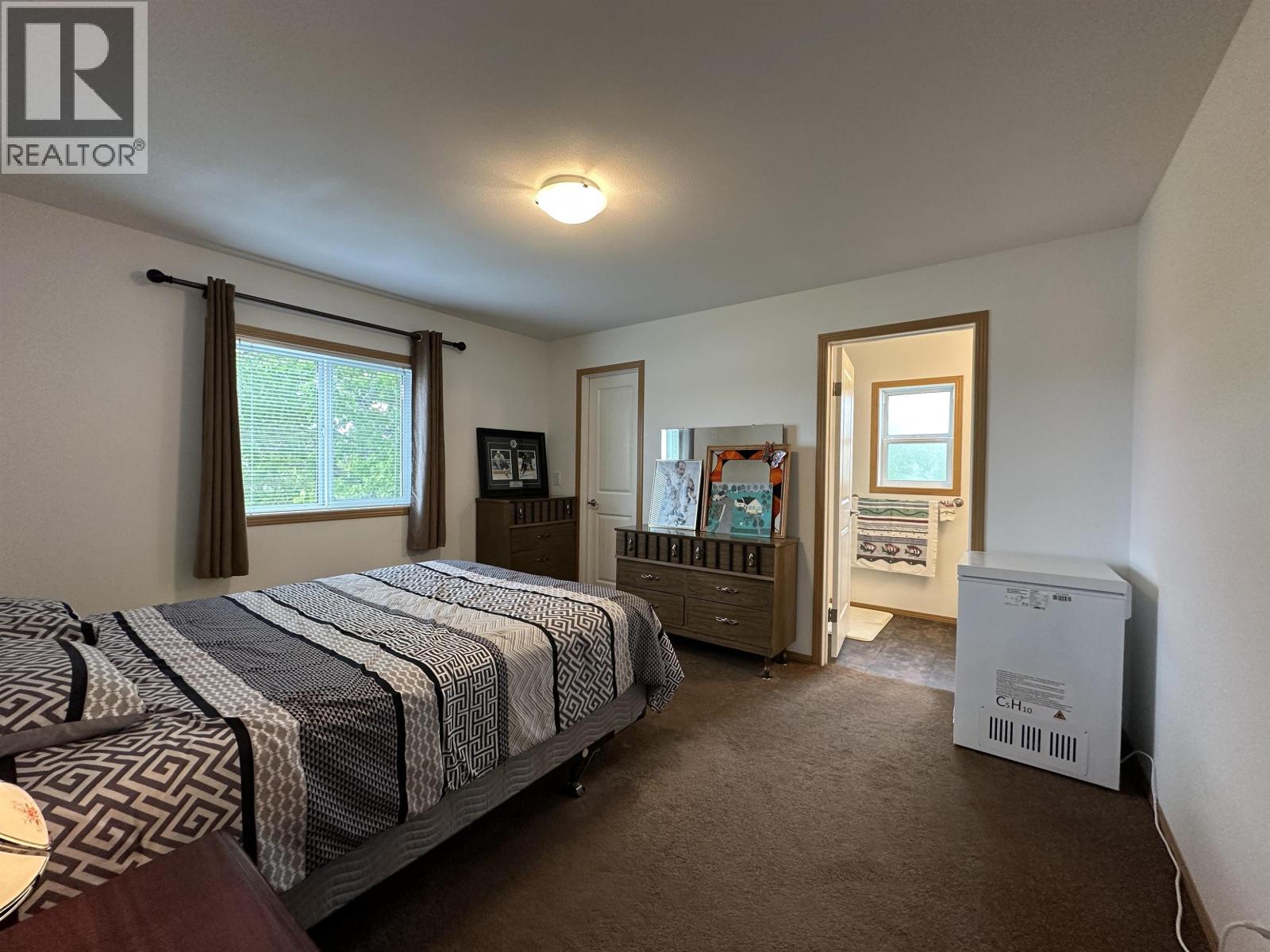 2510 NORTH BONAPARTE ROAD - 24