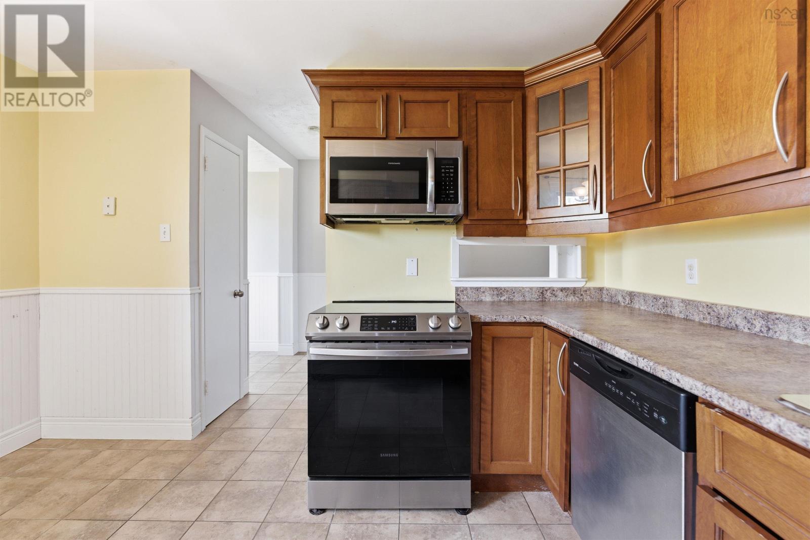 12 Aberdeen Court - Image 3