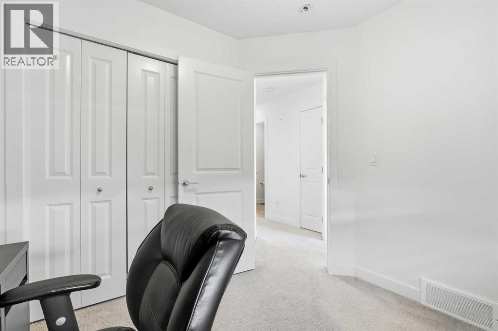 328 Bayview Street SW - 17