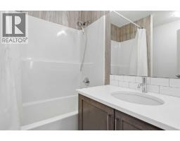 328 Bayview Street Sw, Airdrie, AB T4B5G3 Photo 24