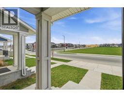 328 Bayview Street Sw, Airdrie, AB T4B5G3 Photo 12