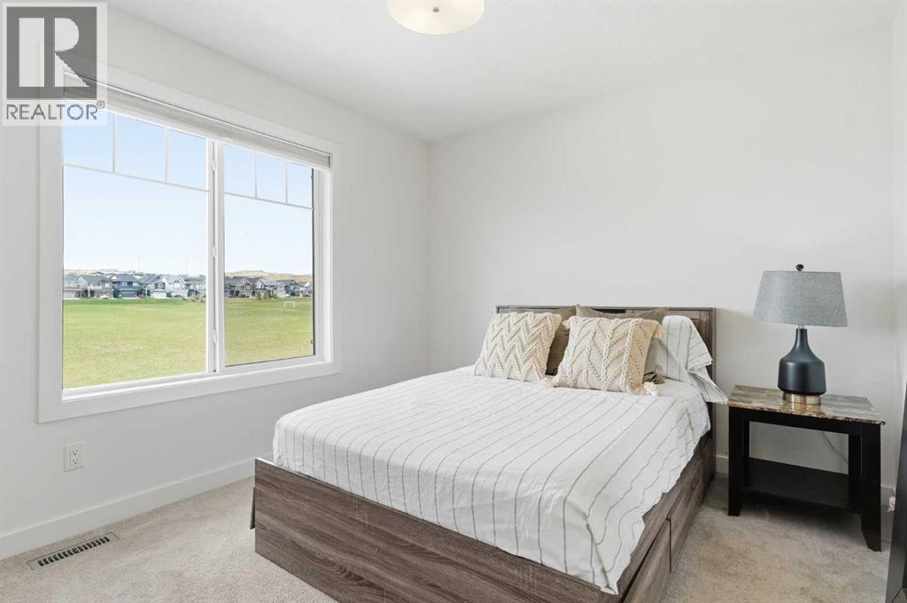 328 Bayview Street SW - 18