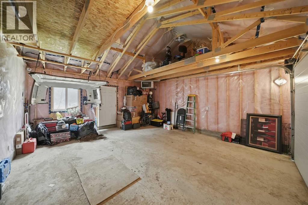328 Bayview Street SW - 27