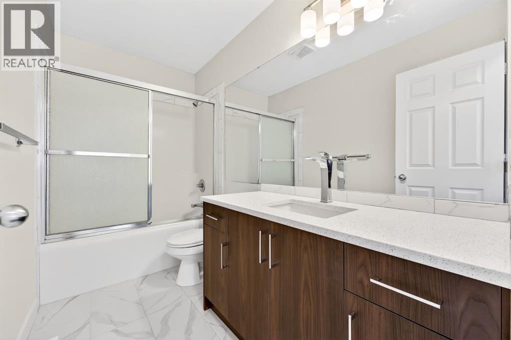 240 Cove Drive - 33