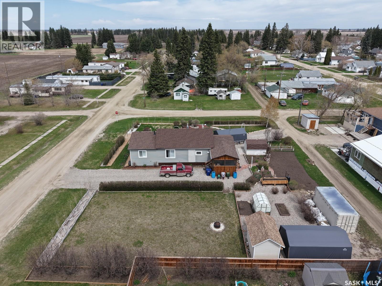 302 Rustad AVENUE - 4