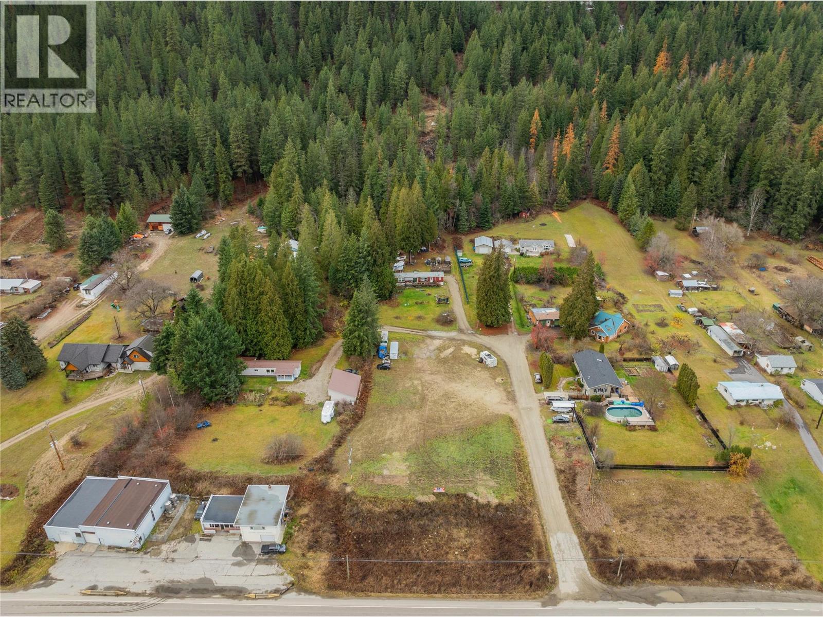 1411 Chalmers Road, Castlegar