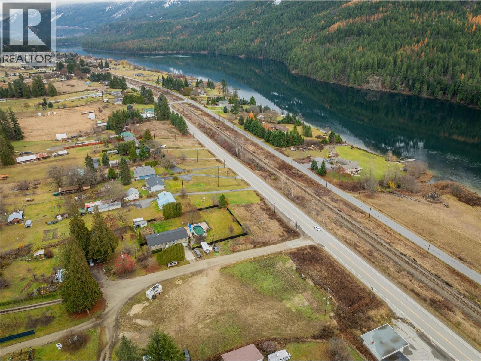 1411 Chalmers Road, Castlegar