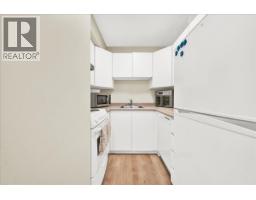 22337 Lougheed Highway, Maple Ridge, BC V2X2T3 Photo 24