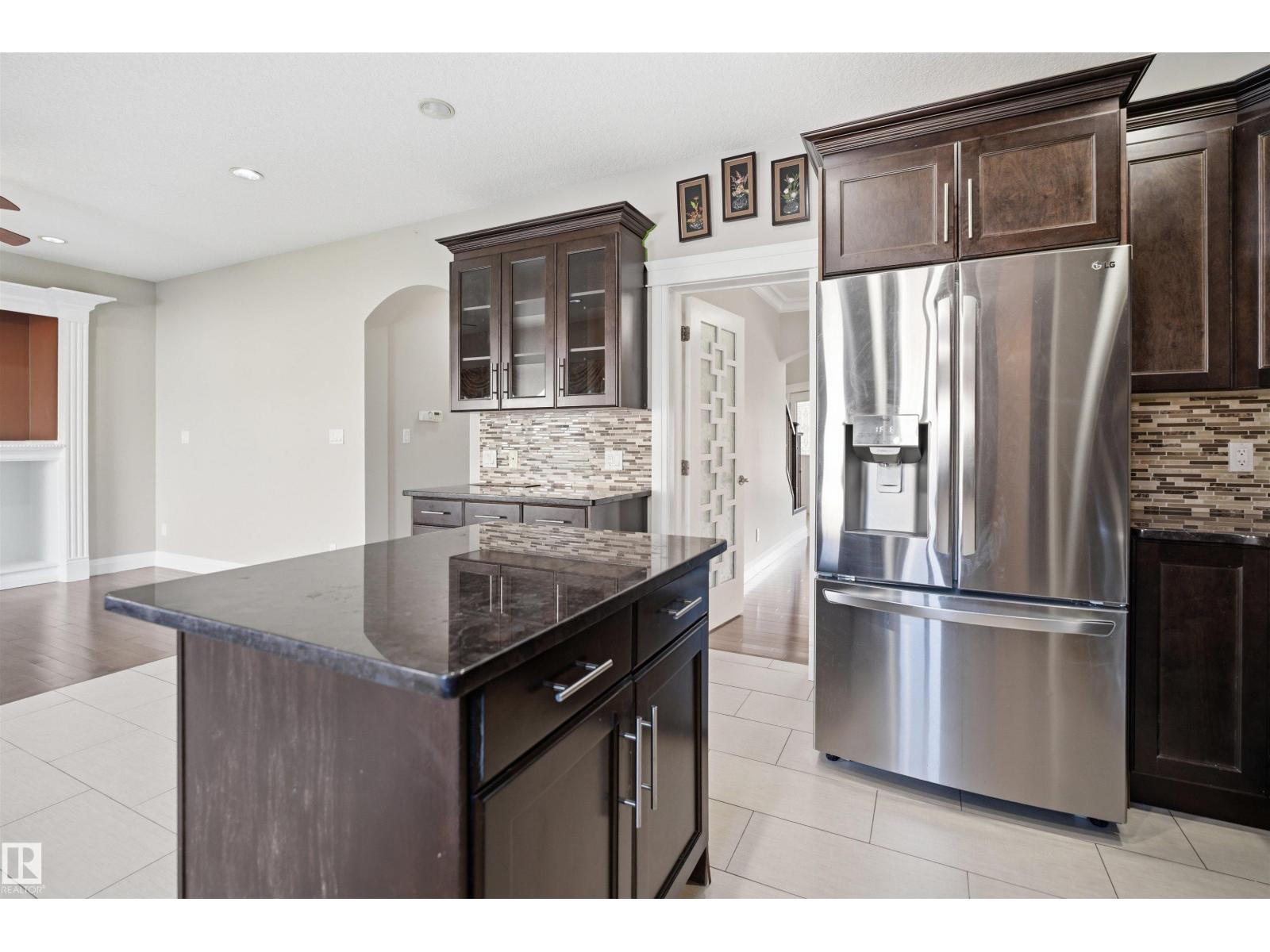 16807 54 ST NW - 18
